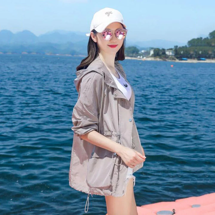 Fien - Lichte zomer windbreaker met capuchon