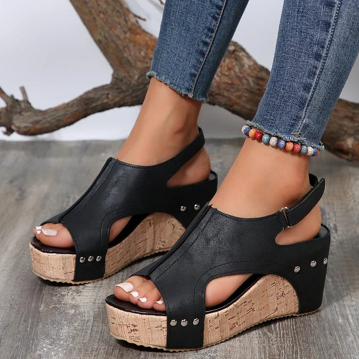 Sofia – Sandalen met Sleehak