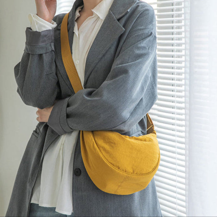 UrbanTote – Ruime Nylon Schoudertas voor Dames