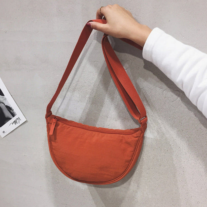 UrbanTote – Ruime Nylon Schoudertas voor Dames