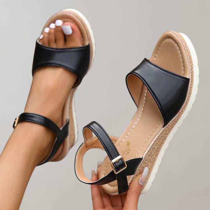 Sienna – Sleehak Sandalen Dames