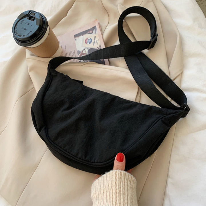 UrbanTote – Ruime Nylon Schoudertas voor Dames