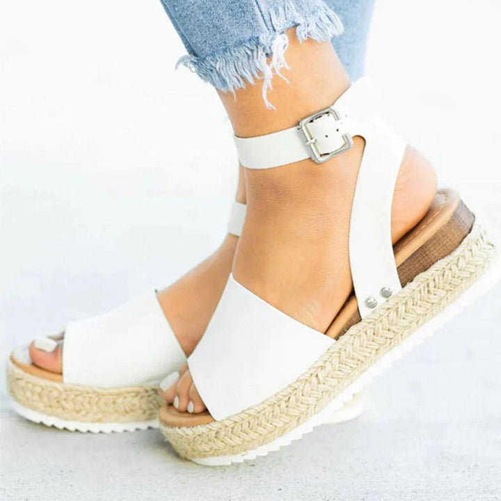 Soléa – Elegante Sleehak Sandalen voor de Zomer